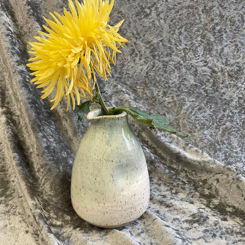 Pottery photo 07